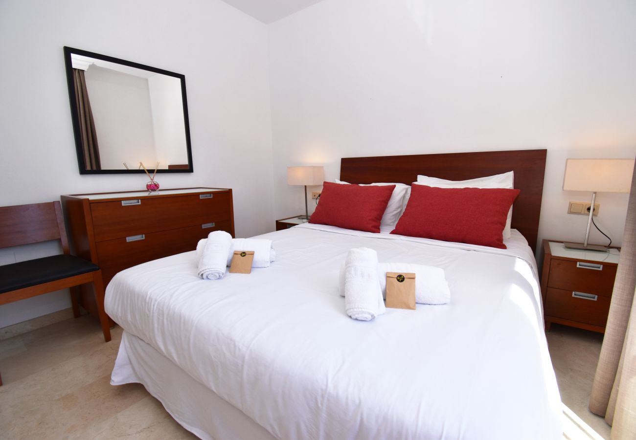 Terraced House in Mijas Costa - Townhouse with holiday resort facilities!