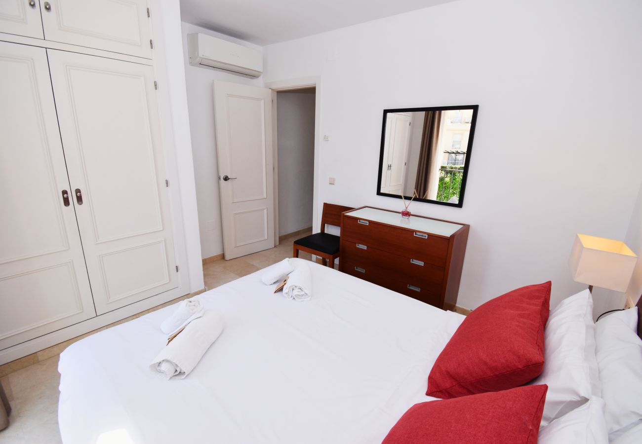 Terraced House in Mijas Costa - Townhouse with holiday resort facilities!